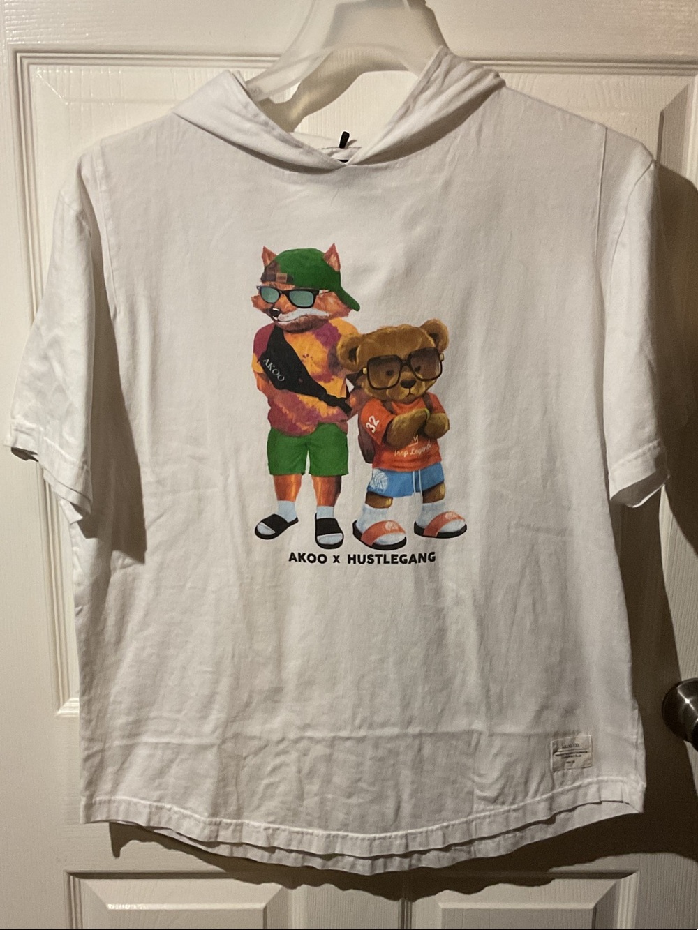 Akoo x Hustlegang White Short Sleeve Graphic Hoodie Tee